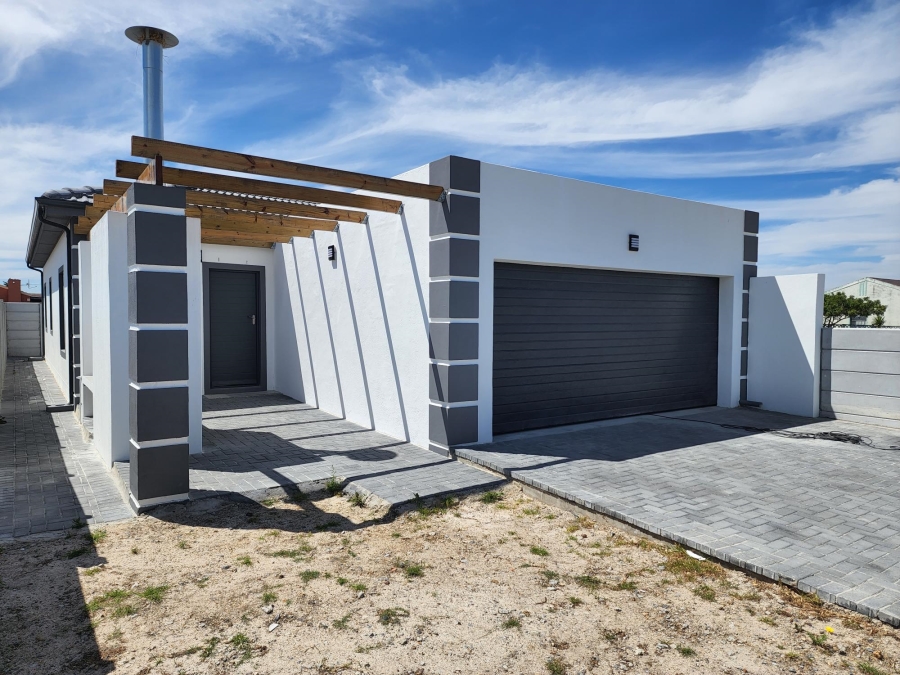 3 Bedroom Property for Sale in Houghton Place Western Cape